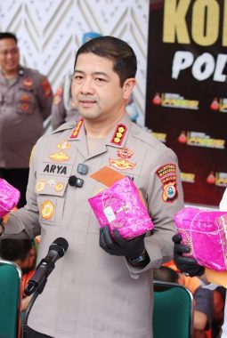 Polrestabes Makassar Tangkap 90 Pengedar Narkoba dan Pecat 3 Anggota Terlibat